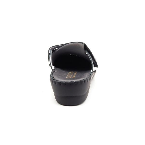 #color_Black Patent